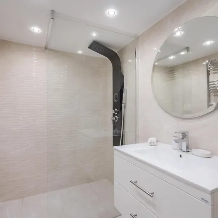 Bpr Waldorf Wooden Apartment Budapest