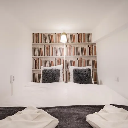 Bpr Waldorf Wooden Budapest