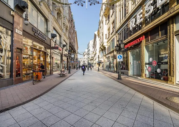 Bpr Waldorf Wooden * Budapest